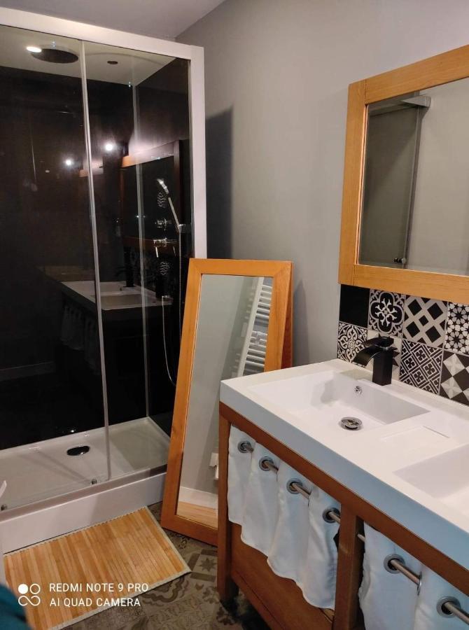 L'Entre Deux Vignes Bed & Breakfast Brizambourg Ngoại thất bức ảnh