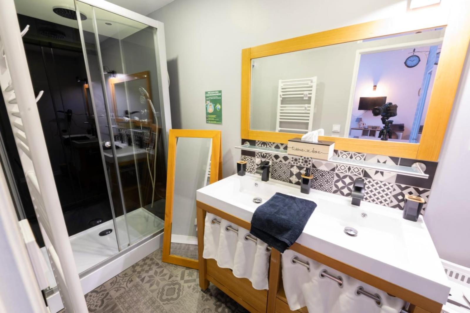 L'Entre Deux Vignes Bed & Breakfast Brizambourg Ngoại thất bức ảnh